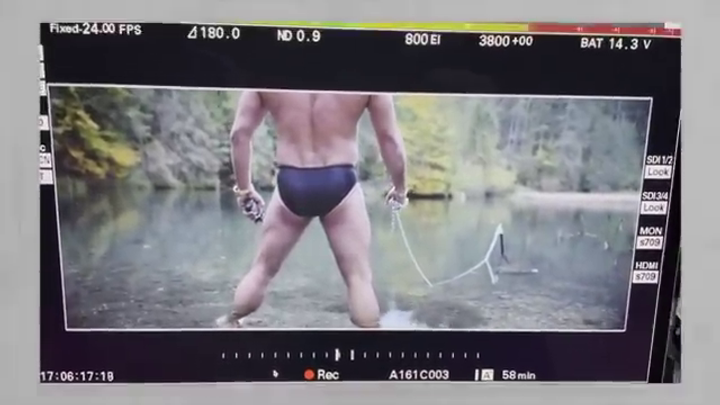 MIKI - scéna s tigrom